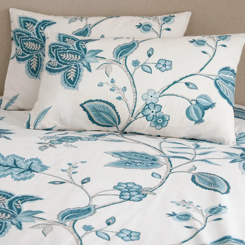 Polyester Floral Duvet Cover Set with Pillowcases Included